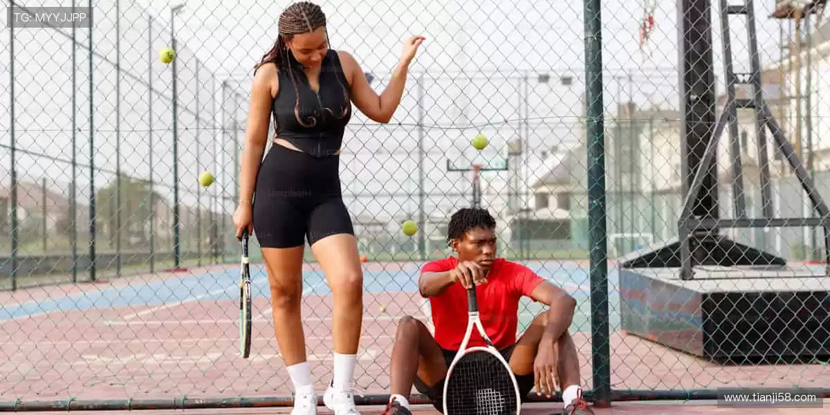 🎁👕 周边好物，粉丝专属！